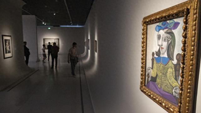 “现代主义漫步”展成热门打卡地，毕加索等6位巨匠近百件作品聚人气