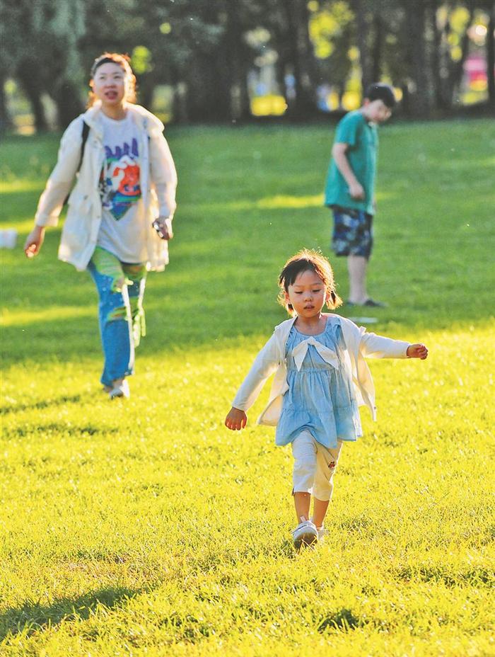 太阳岛暑期入园人数同比增三倍