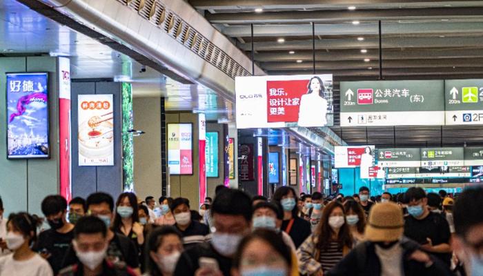 上半年铁路客流大涨，这家做高铁广告的公司营收却下降了