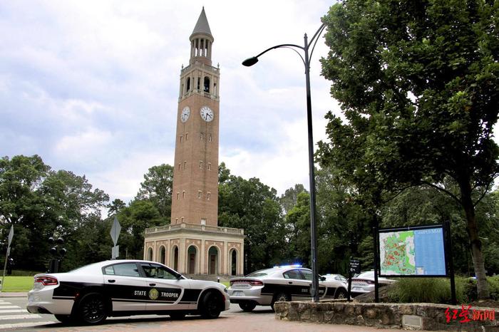 美国大学校园枪击案亲历者：第一次与可能的死亡并肩，教授平静指示所有人向讲台靠拢