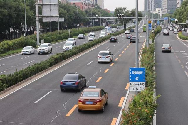 警探号｜北京公交专用道第二批优化调整的首个周末交通情况如何 记者现场探访