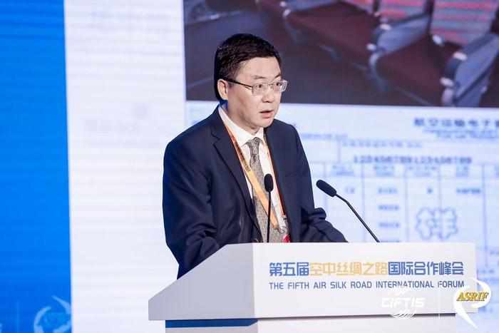 中国航信副总经理李劲松：民航业具有探索未来电子商务新模式得天独厚的条件