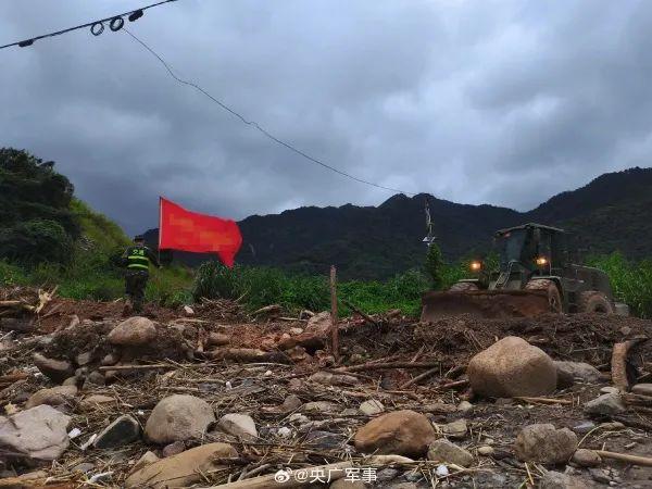 福州突发山体滑坡，49座水库超过汛限水位！福建多地降雨量破历史极值！