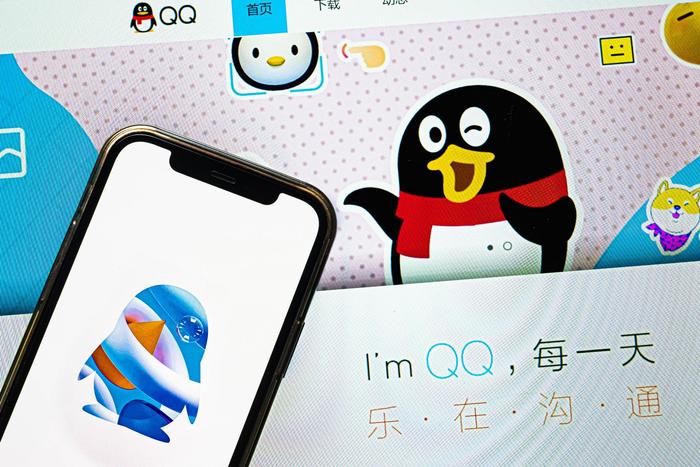 QQ“小世界”因含色情内容被处罚，回应称正按要求全面整改