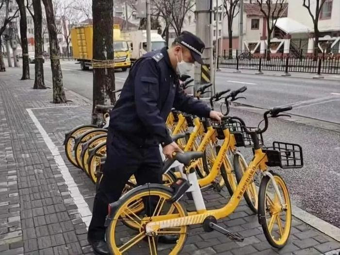 建议全面禁止共享单车？上海运管局回应