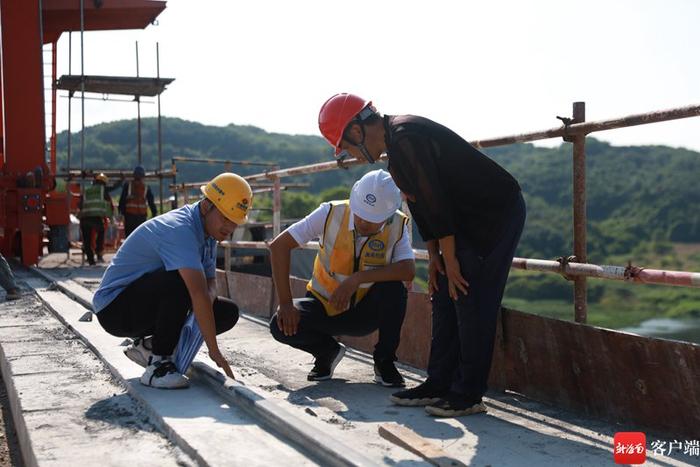 海南省水利电力集团有限公司天角潭建管部工程管理部负责人王景博：以工地为家 狠抓项目建设质量关