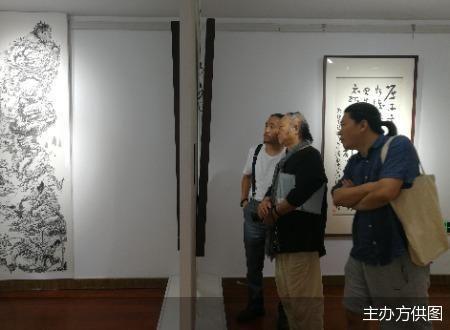 吴震寰“步阙书”书画展在京展出