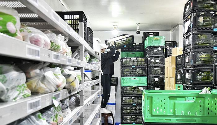 商超新战事，如何摆脱模式内卷？