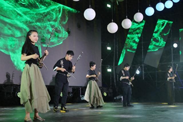 花车今晚在杨浦大巡游！上海大学生旅游节开幕