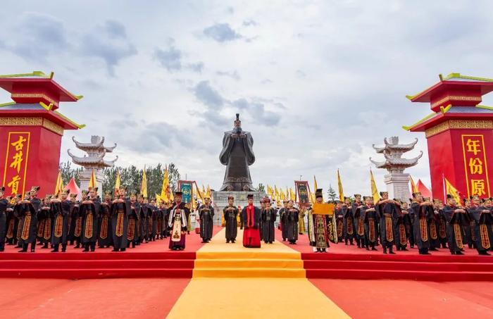 中国消费升级与文化复兴大会丨古井贡酒·年份原浆第十届秋季开酿大典隆重举行