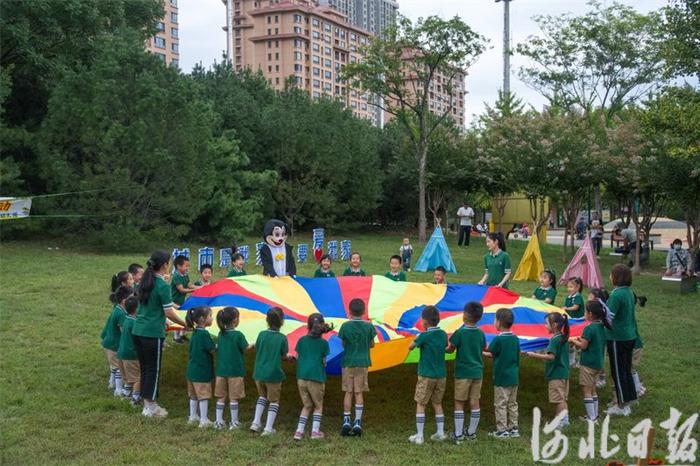 河北石家庄：开放城市绿地 共享多彩空间