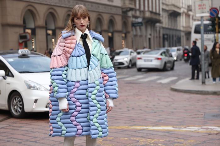 在欧洲卖2万元一件的羽绒服出自浙江平湖，这算是国产奢侈品牌？