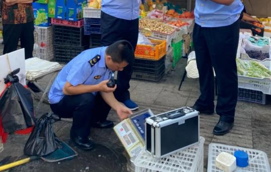 河北省张家口市桥东区市场监管局开展电子计价秤市场秩序整治行动