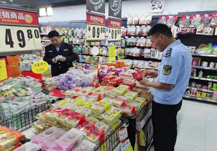 迎中秋 庆国庆，成武县市场监管局孙寺市场监管所开展双节食品安全大检查