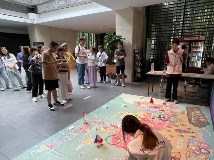 韩美林艺术馆推出玩转艺术人文体验，交织“双节”欢庆图景