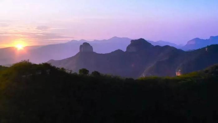 到天保寨来！观青山美景，寻红色遗迹！