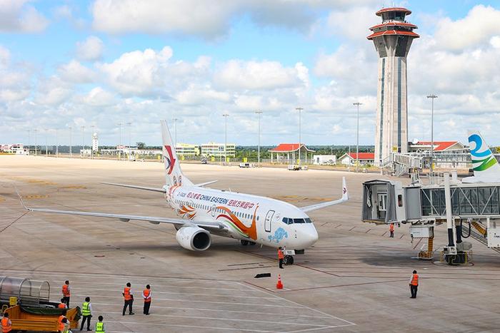 云南省属企业投资建设运营的柬埔寨暹粒吴哥国际机场试飞成功