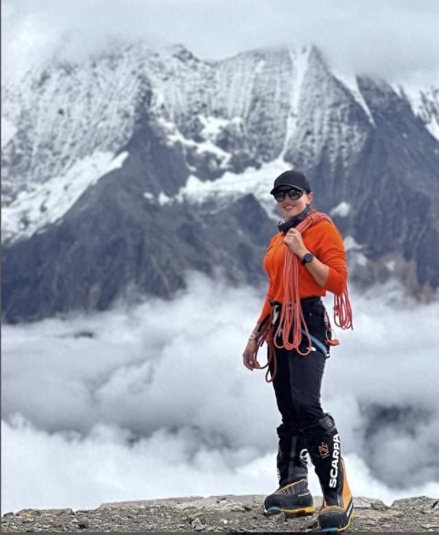 希夏邦马峰大雪崩，多人失踪遇难！户外人士：包括一名著名女登山者，六个月成功登顶13座8000米极高峰