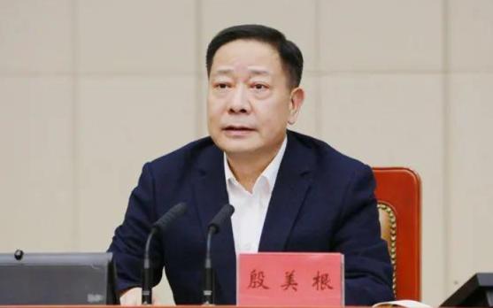 中国光大集团原董事长李晓鹏被双开！山东省政协原副主席孙述涛被双开！