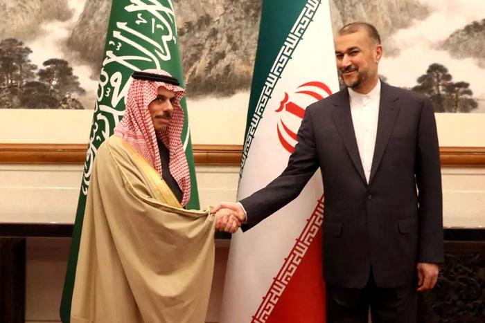 沙特王储和伊朗总统复交后首次通话，讨论巴以冲突