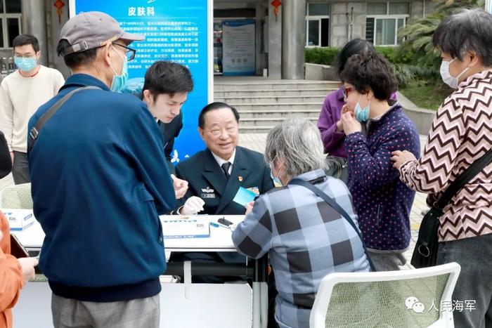 海军军医大学廖万清院士，荣获吴阶平医学奖