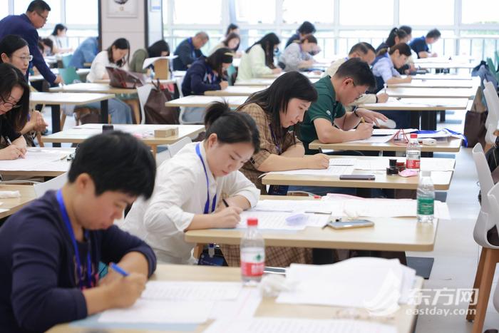 还记得老师们写的字有多美吗？第八届上海教师书法•板书•钢笔字大赛在沪举行