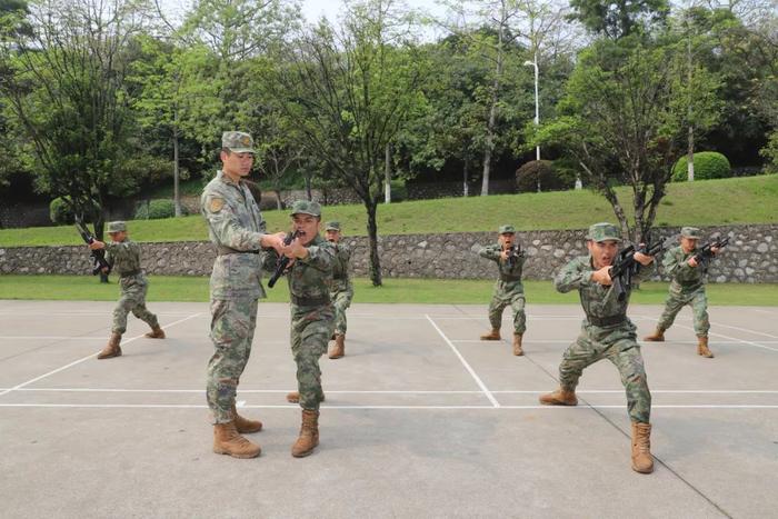 二级上士的带兵窍门，就在这组数字里……