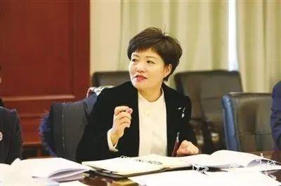 70后女官员被双开，曾“违规接受美容活动安排”