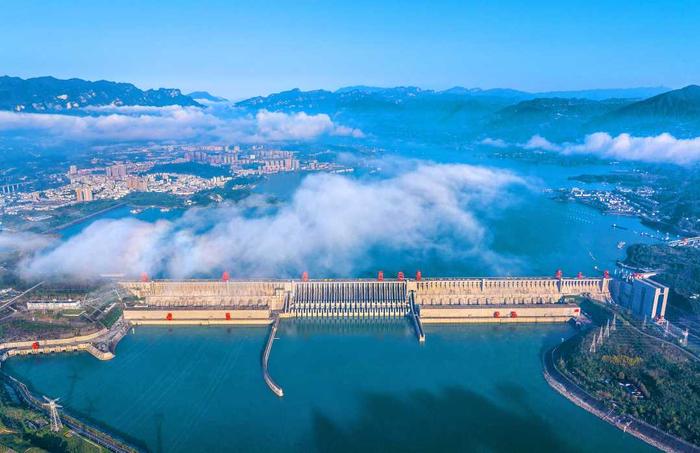 宜昌：三峡水库水位上涨至175米蓄水任务圆满完成