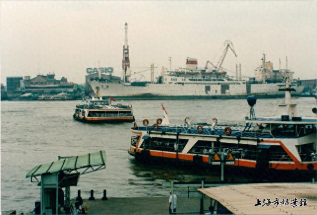 上海要在黄浦江上造桥，邓小平、江泽民为什么都高度重视？