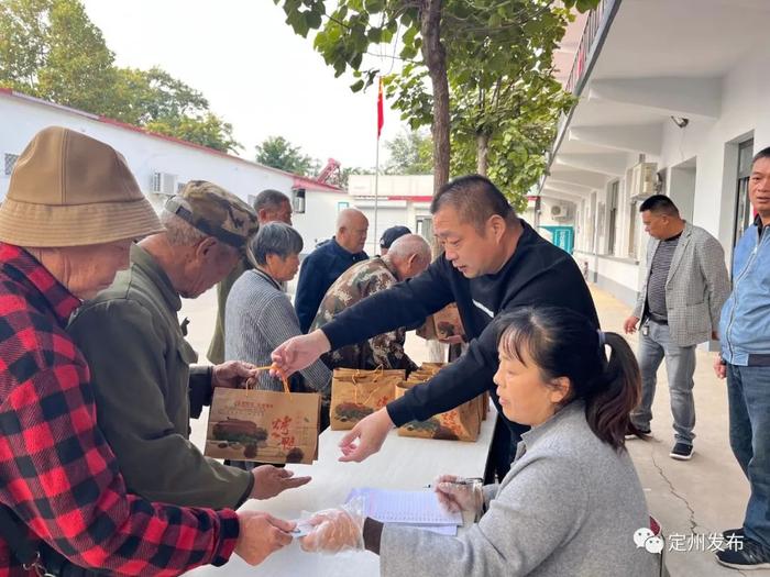 【网络中国节·重阳】全市各村（社区）组织开展丰富多彩的重阳节主题活动