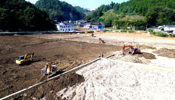 【融媒体中心新闻播报】湄潭高标准农田建设有序推进