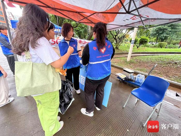 感动海南·回访丨海口18岁“折翼”女孩廖玉婷在大学勇敢追梦