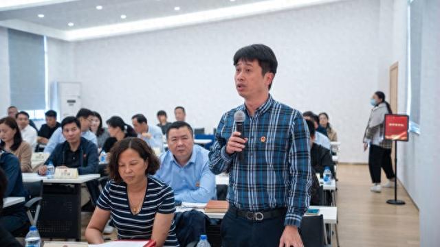 政府部门接受人大代表评议，一把手直言“像参加公务员面试一样紧张”