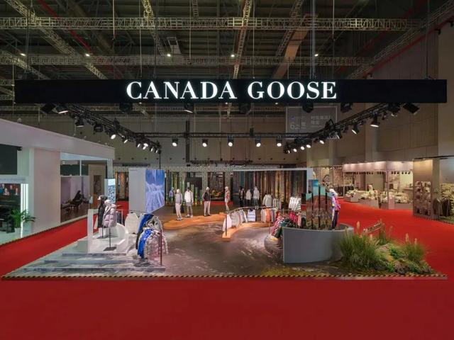 聚焦“可持续”，Canada Goose加拿大鹅二度亮相进博会丨我和进博