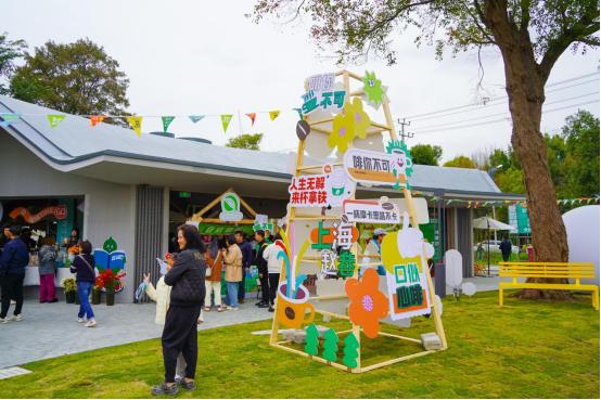 周末来青浦这个森林咖啡市集，点亮“巷”往的生活吧！