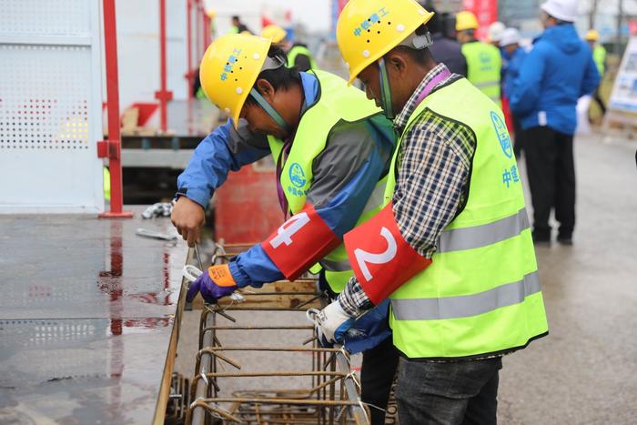 江苏省建筑行业华夫板安装 职业技能竞赛举行