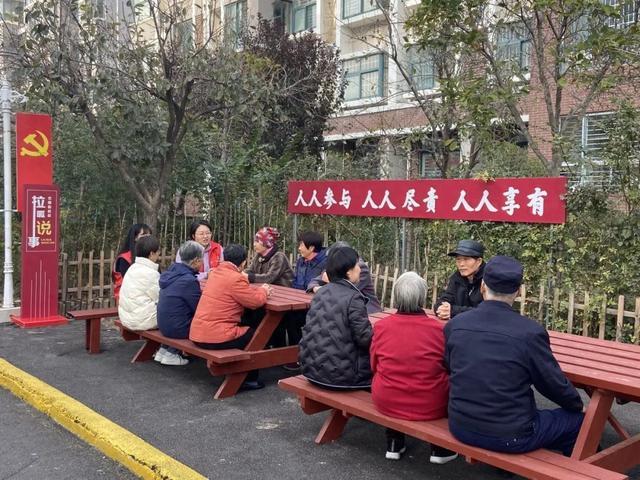 潍城区南关街道仓南街社区：从“拉呱”到“解忧”的距离，只有一“处”