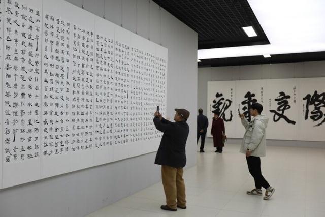 汇集曹育民两百余幅书法作品 “归耕砚田”书法展亮相中国国家画院