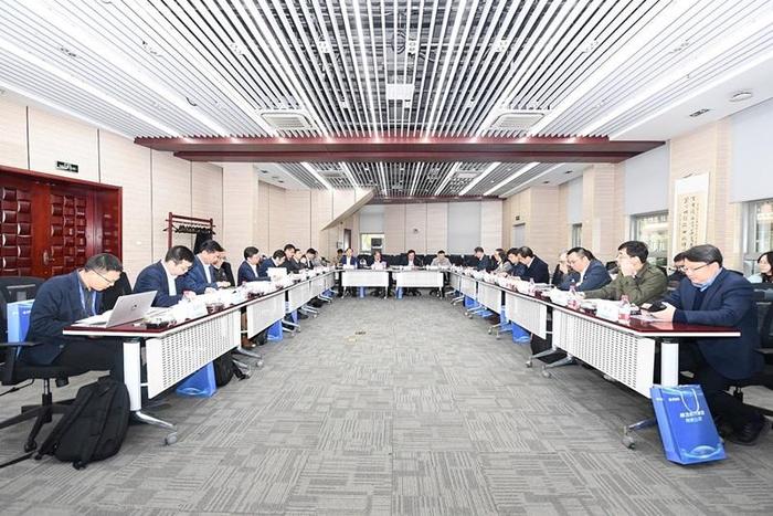 上海交通大学与商飞时代航空有限公司新能源航空专家论坛暨商飞时代技术委员会成立大会举行