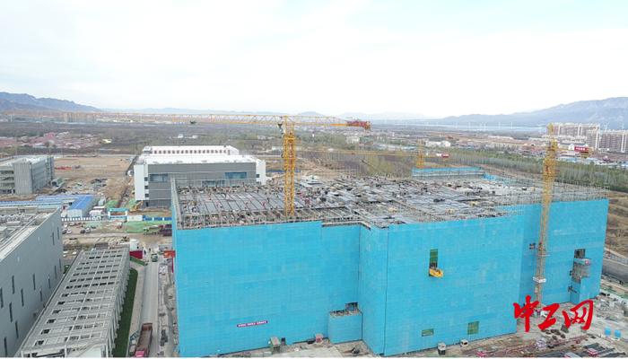 京津冀目前机架规模最大的数据中心二期主体工程封顶