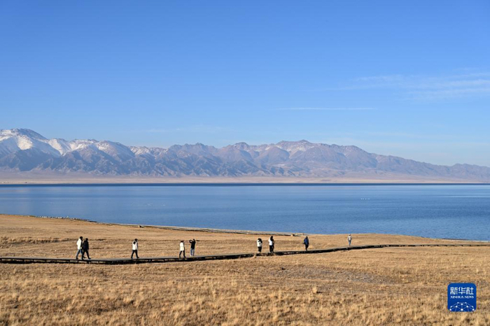 赛里木湖在新疆的哪里呀 w700d1q75cms.jpg?by=cms_fixed_width