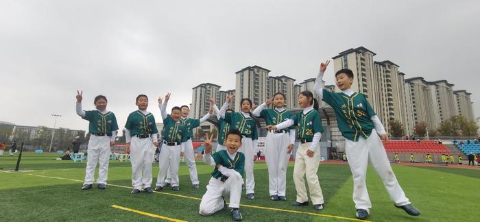 合肥市兴华苑小学在安徽省青少年棒垒球比赛中荣获佳绩