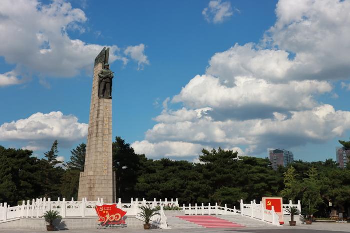 写在第十批在韩中国人民志愿军烈士遗骸归国之际