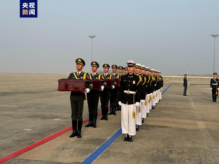 第十批在韩中国人民志愿军烈士遗骸交接仪式在仁川举行
