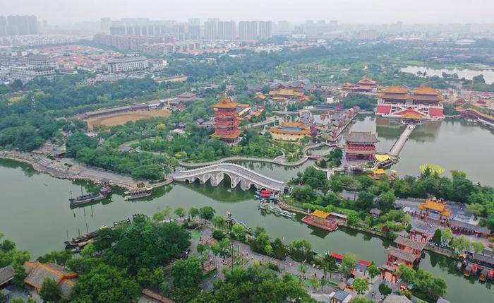 图片来源:新华社