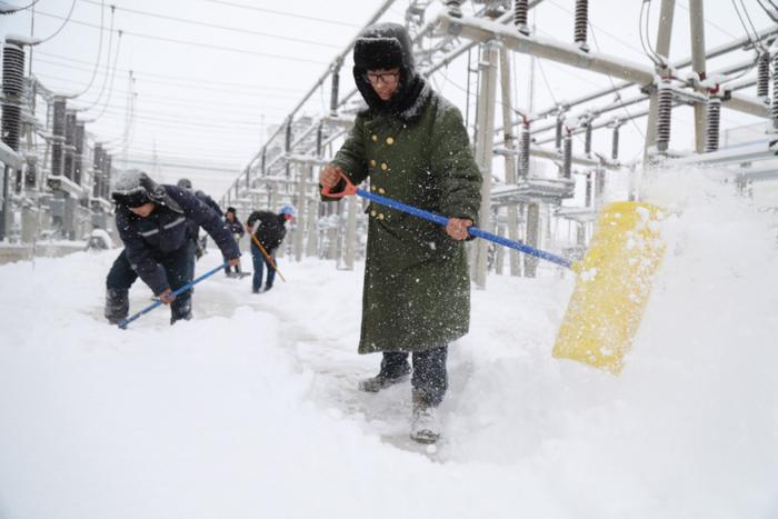 内蒙古霍林郭勒：顶风冒雪齐奋战 不惧严寒保生产