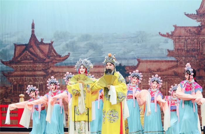 赋予古老故事新的活力与意义 学生版昆曲《长生殿》献演中国校园戏剧节