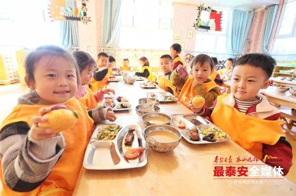 黄河滩区的免费午餐，开餐8年，惠及11所学校、近万名师生