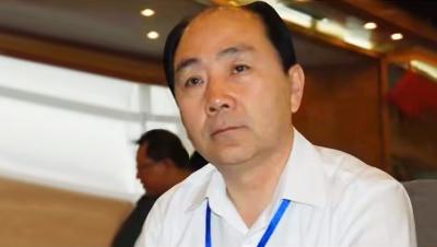 原山西日报报业集团副社长冯爱民被决定逮捕
